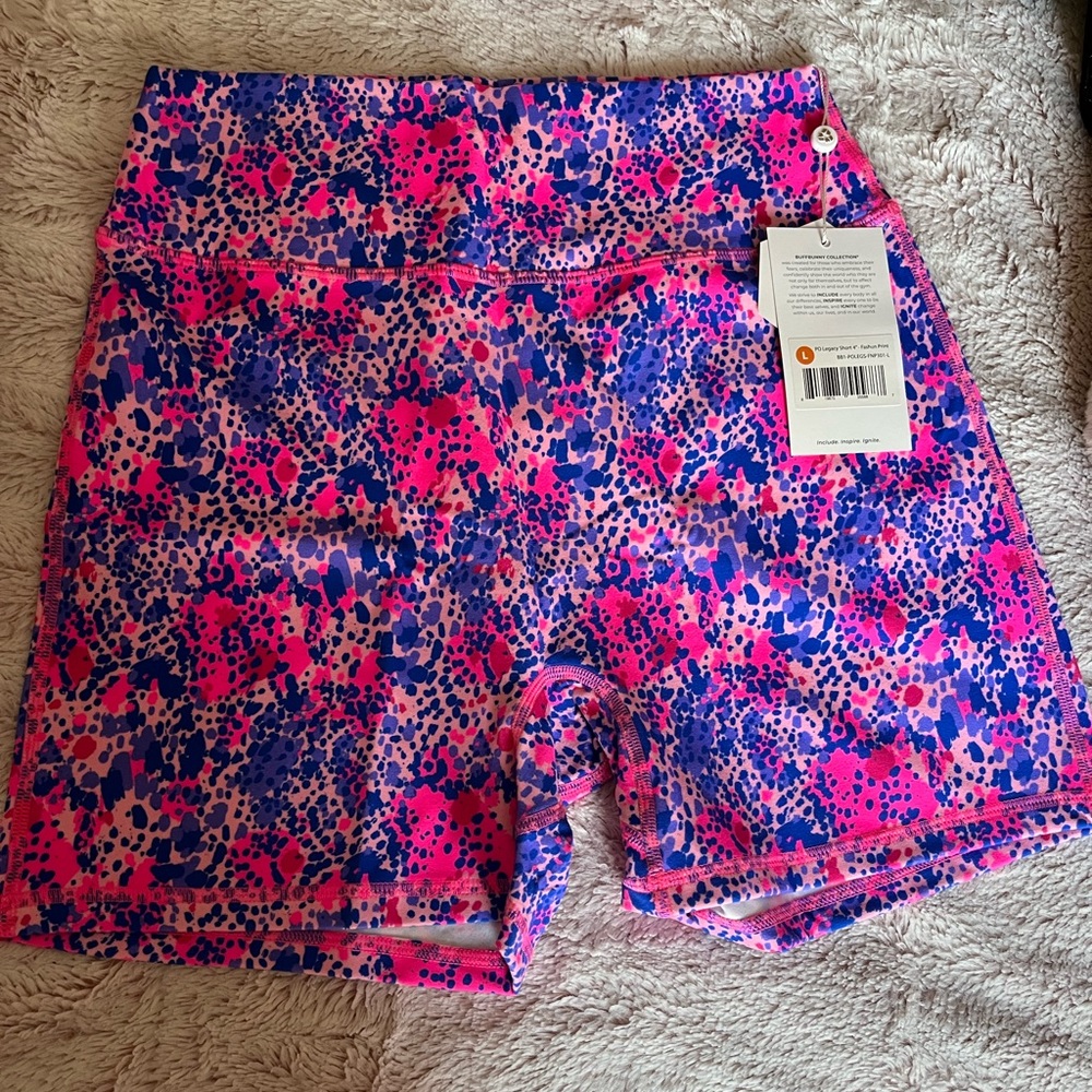 BuffBunny 4” Legacy Short in Fashun Print Size Large